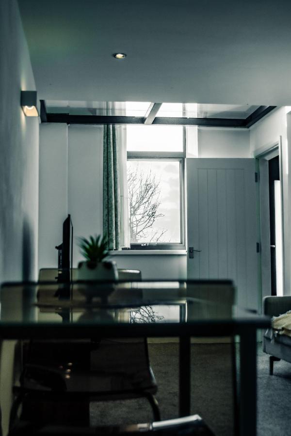 Apartments Dealhouse 4 Huddersfield Bagian luar foto