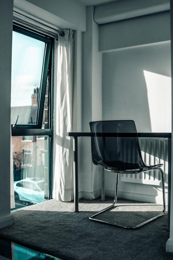 Apartments Dealhouse 4 Huddersfield Bagian luar foto